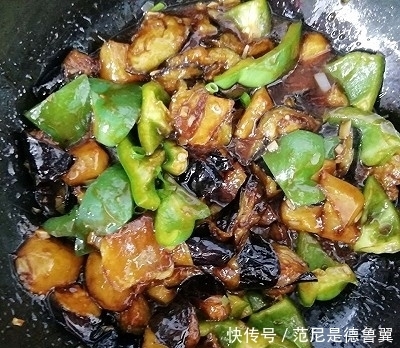 三鲜|#人人能开小吃店#比肉还好吃倍的地三鲜??好吃到爆