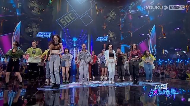  隐私|王一博跳个舞被无死角围观，还有没有隐私了？