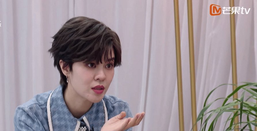  李斯丹妮组|《浪姐》即将收官, 郁可唯为何一直待在宁静组? 被阿朵一语道破