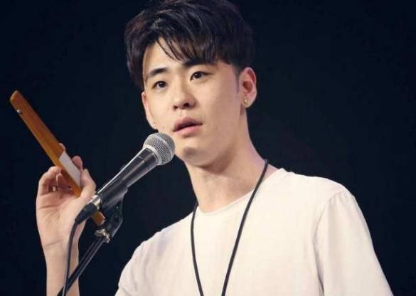  观众|再爆冷门！秦霄贤力压郭麒麟夺冠，获郭德纲硬捧太明显