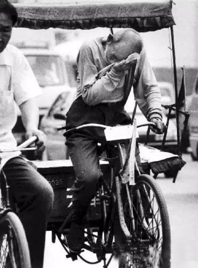 农民工师傅|被人偷偷爱着真好，你看到这张图已经刷爆全国