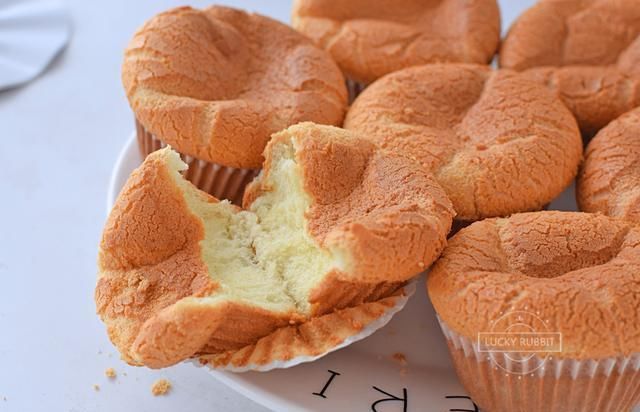 网红|这款网红糕点要试试,口感绵软,比传统蛋糕好吃,做法很简单