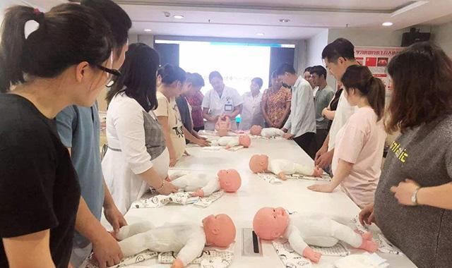  更多|全面放开生育？官方“催生”，但居民还是不愿意？