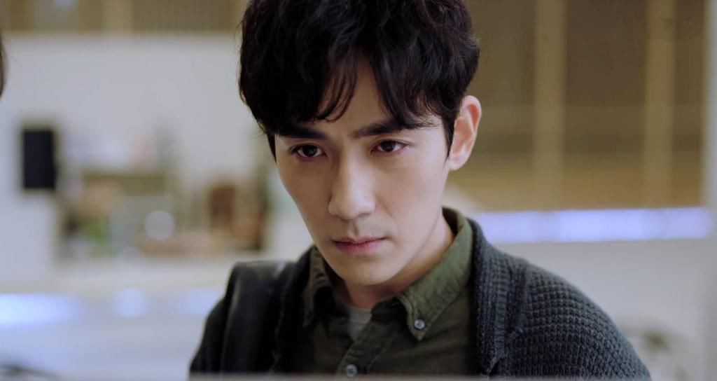  热度|朱一龙《重启》VS关晓彤《二十不惑》，输赢一目了然