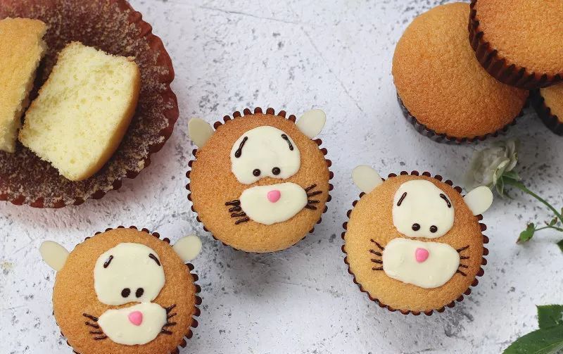  蛋糕|纸杯蛋糕的6种装饰方法, 用料操作都简单, 超实用的!