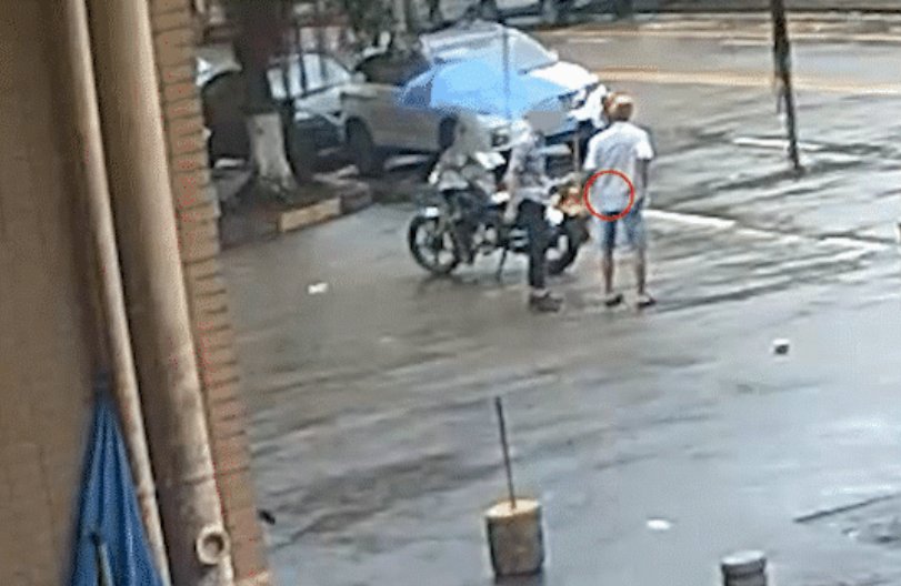 车费|令人唏嘘！因2块钱车费起争执，其中一人被捅死亡，凶手已被抓捕