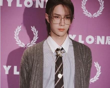  期待|看了王一博被观众期待后，你就会赞美他，那是新生代明星的优点