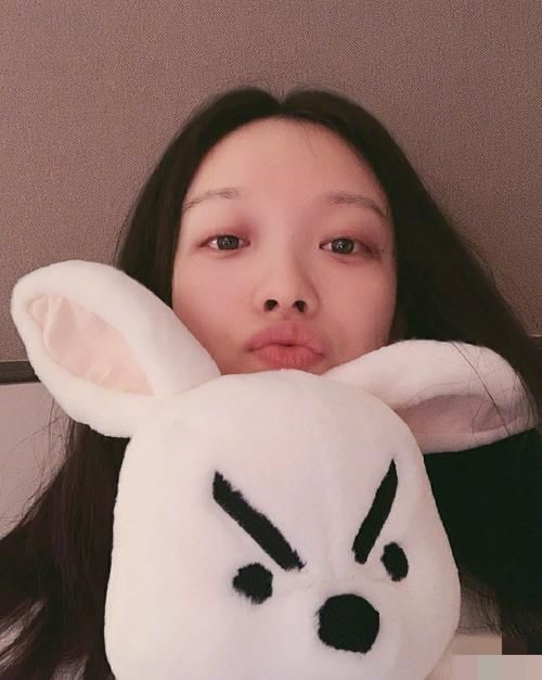  直呼|范丞丞自曝理想型，听到她的名字，女粉丝直呼：太有眼光了