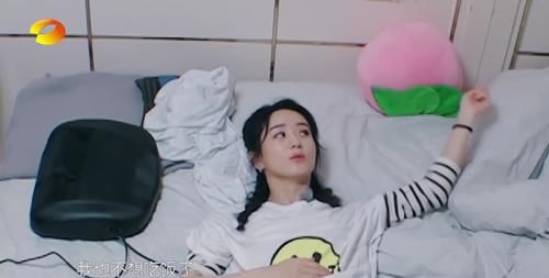  赵丽颖表|《中餐厅》赵丽颖责任心爆棚，首次回应炒酱油事件，初见杨超越反应可爱