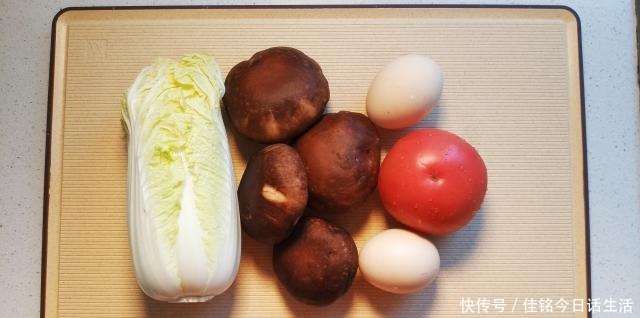 健康|天凉了,饭后喝碗汤,养胃又健康,家常蔬菜汤,老人孩子都喜欢