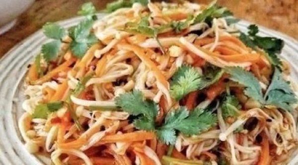  金针菇|胡萝卜和此物一起配，7月要多吃，减肥燃脂瘦肚子，肌肤也更柔嫩