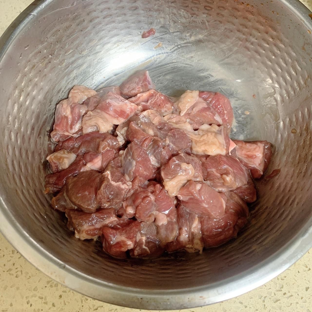  牛肉|咖喱牛肉，这样做，有种不一样的牛肉味道