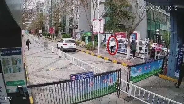  超市|“硬核”经营！进货全靠偷