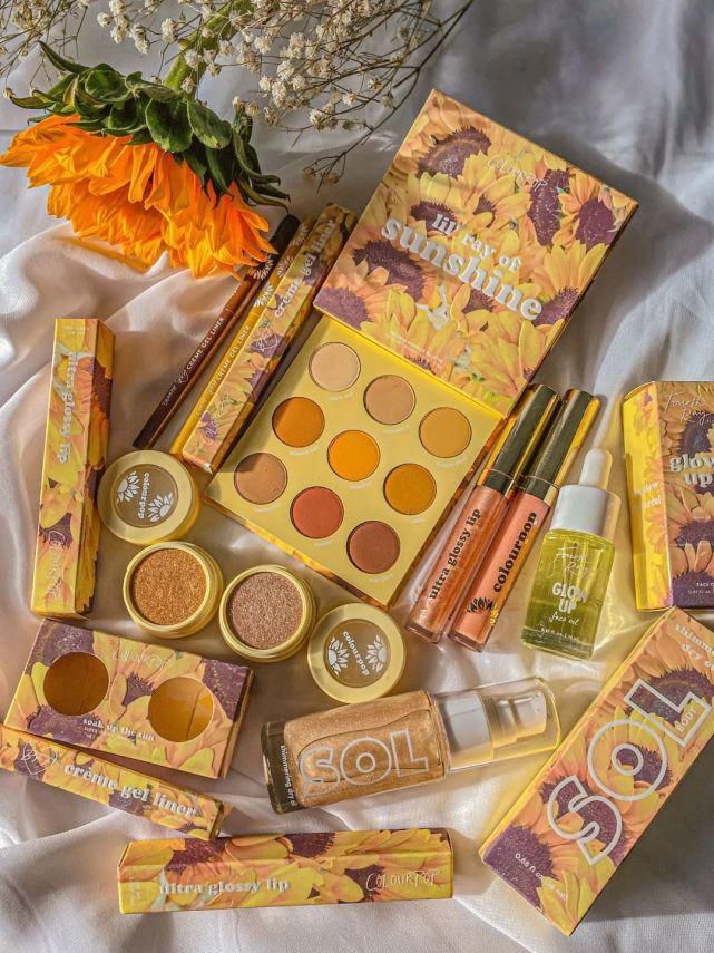 小红书＂,＂fkws＂:＂青年|你的秋冬彩妆新！品！指！南！从平价到贵妇，看这篇就够