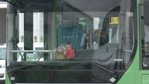 打造|乌兰浩特市：公共出行新体验打造文明流动风景线