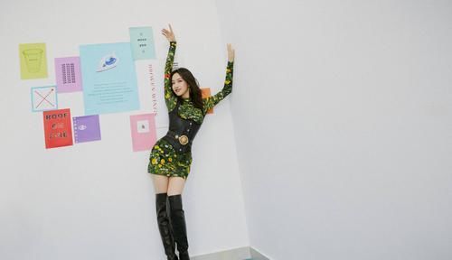  热舞|宋茜穿紧身包臀裙热舞，魅力四射曲线曼妙，“姐姐kill”太强了！