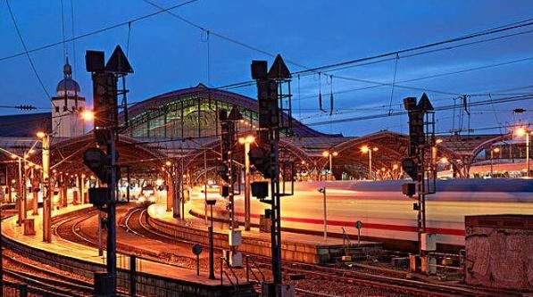 荒凉|英国最“荒凉”火车站,一年仅有12名乘客,只要挥手就能停车