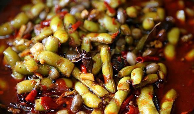  秋季|这道菜含钙量比牛奶还高，秋季最下饭毛豆做法，吃多滋补不长肉