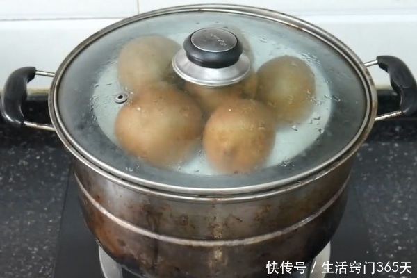 用途|猕猴桃放锅里蒸2分钟,真是聪明,用途拿钱也难买,早知道就好了