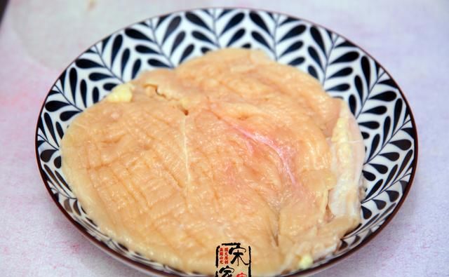 美味|外面卖14元1份的大鸡排,在家做成本5元,量大又美味,好吃