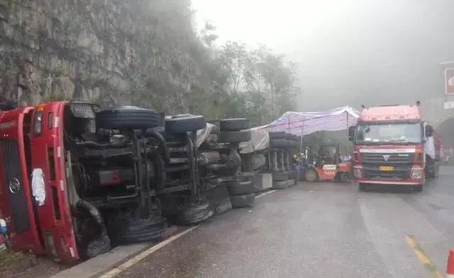 汛期|淀山湖安全课堂丨汛期来了!哪些化学品遇水就反应?起火怎么办?这份清单写全了