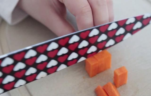 好吃|孩子爱吃的山药肉松饼，鲜香味美，营养好吃，不错的育儿辅食