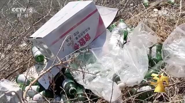  神车|315曝8大黑料:汉堡王用过期面包,五菱神车要人命,万科精装房漏水