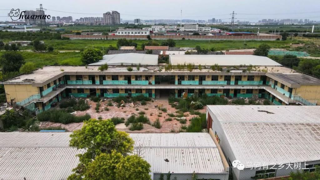  真相|这个小学原本是座庙，但还不知道是谁的庙，村子拆迁更找不到真相了