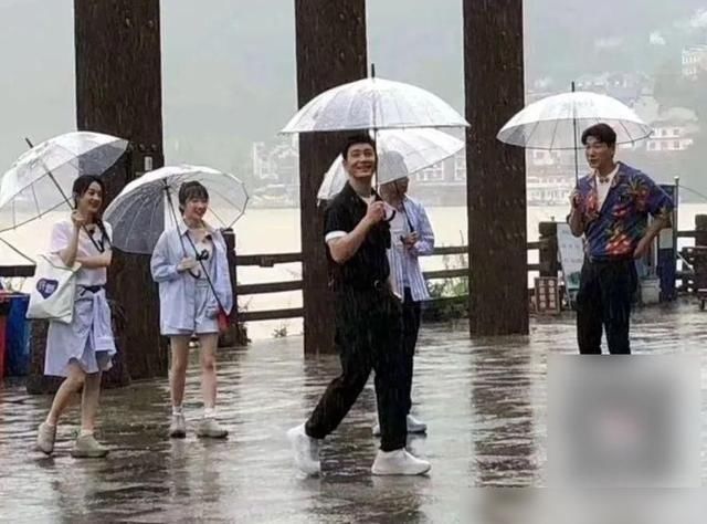  明星|《中餐厅》菜品价格，蛋炒饭价格引网友热议：导演，你出来