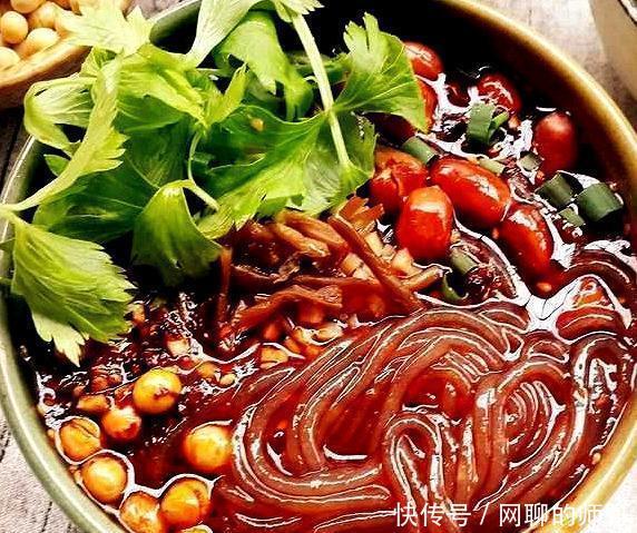 好吃|自制酸辣粉,红薯粉爽滑的口感把酸辣一起带入胃中,太好吃了