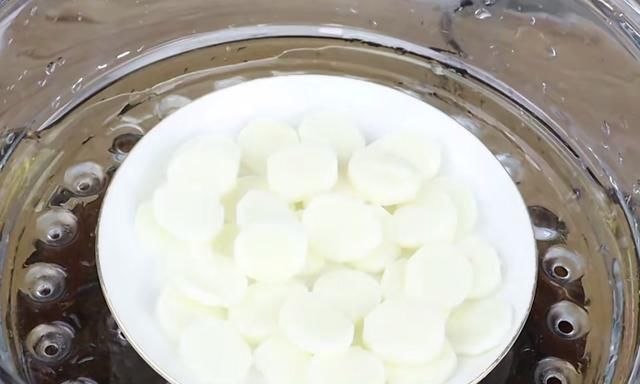  营养|山药和鲜橙这样搭配太好吃，甜香味美，软糯营养，老少皆宜的美食