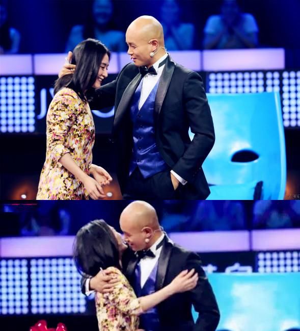  嘉宾|他曾强亲谢娜、骂金星是太监，因耍酒疯被封杀，如今跑小县城商演