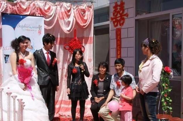 农村|农村里，“红白事”都是家家大事，为什么白事来帮忙的人会更多？