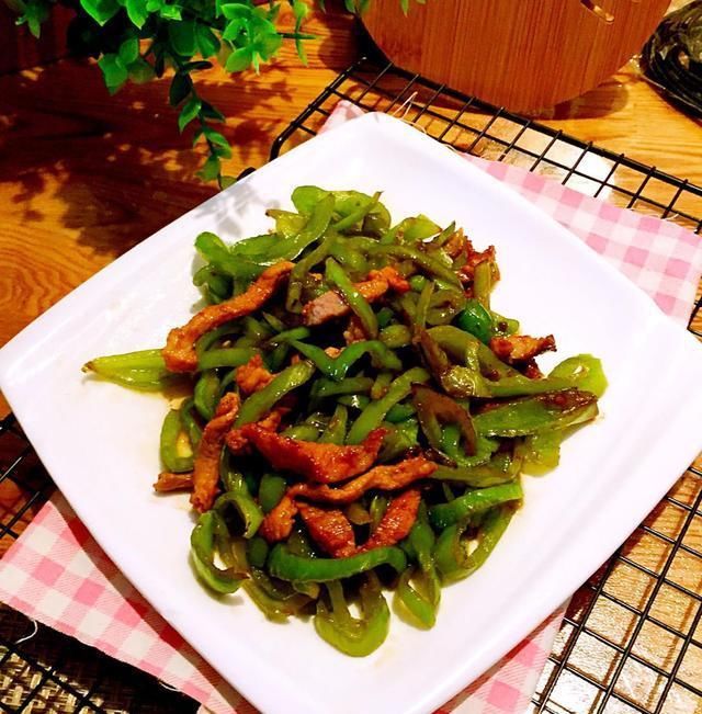 胃口|让你食欲倍增的“辣菜”,天热没胃口,我家一做这菜必定光盘