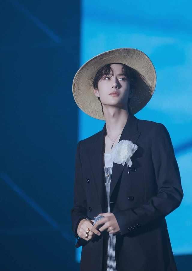  磕到|大张伟给王一博写的新歌《酷盖》即将发行，博大精深磕到了！