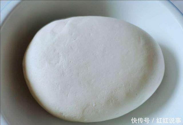  多汁|萝卜馅饺子，是焯水还是直接包，只要这步做对了，鲜嫩多汁又好吃