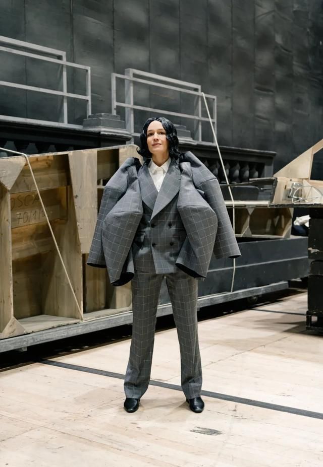  黑色|川久保玲：永远不想失去反叛的能力