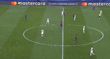  阿拉|胆敢索要2500万年薪5年长约的三冠王中卫：解析阿拉巴优缺点