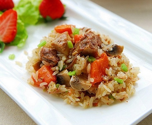 懒人|午饭一个人不知道吃什么,看过来,几种懒人做法,三四分钟一碗饭