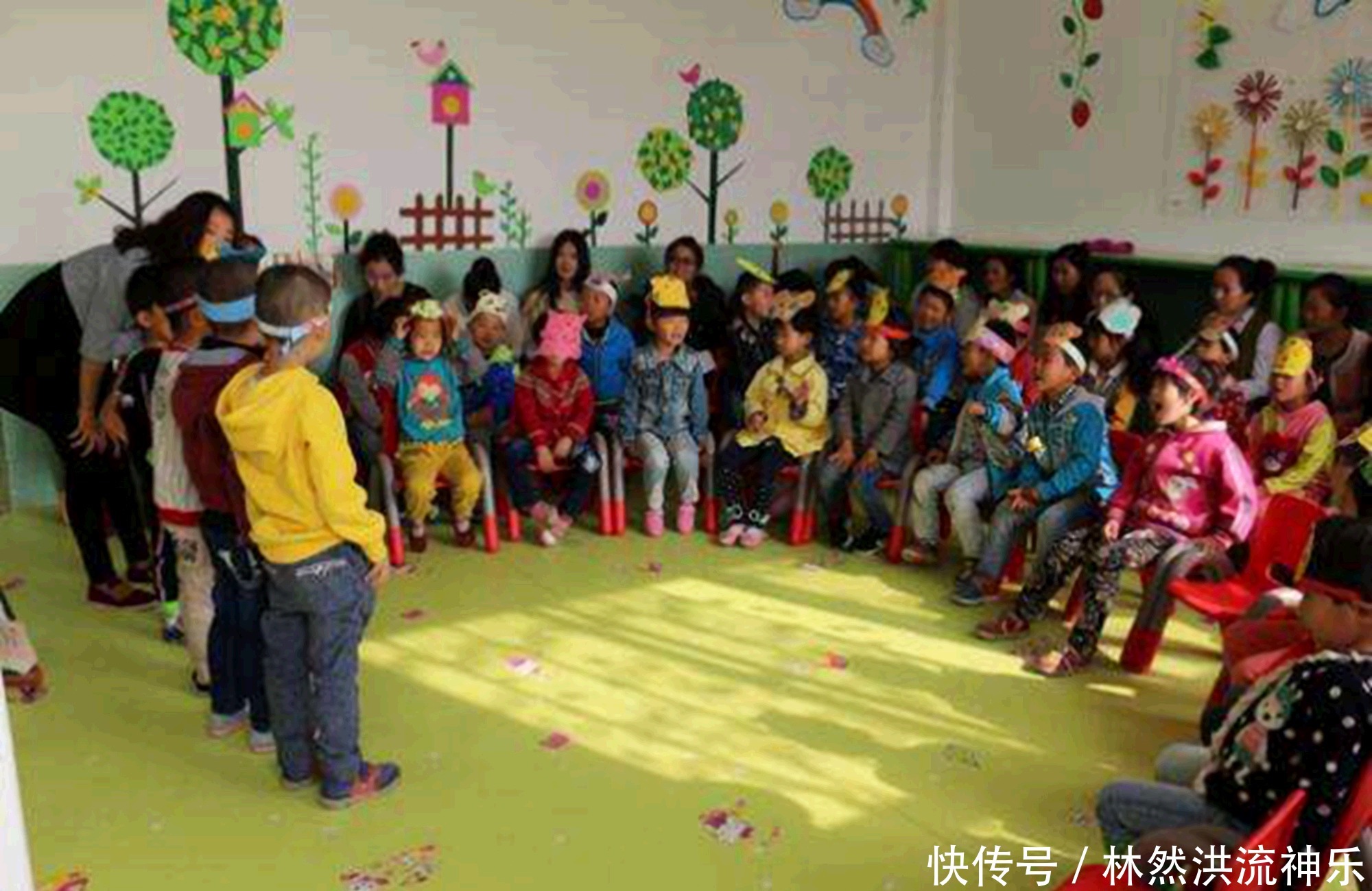 幼儿园就|又到开学季,看到幼儿园的“收费单”,家长:从牙缝里“挤”的钱