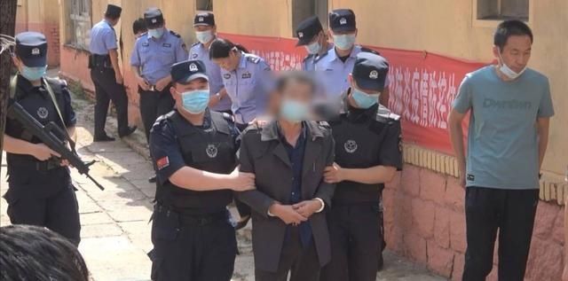  年前|女子被捅40多刀致死，青岛胶州22年前命案告破