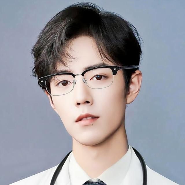  排名|肖战有望10月复出？官宣综艺节目惹争论，海报嘉宾阵容排名太真实