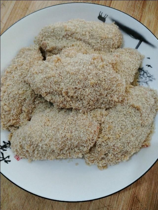  好吃|炸鸡翅这样做金黄酥脆，鲜嫩多汁，十分入味，比外面买的好吃