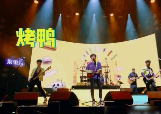  乐夏|《乐夏1》那些乐队，click15面临解散，九连还是没火！