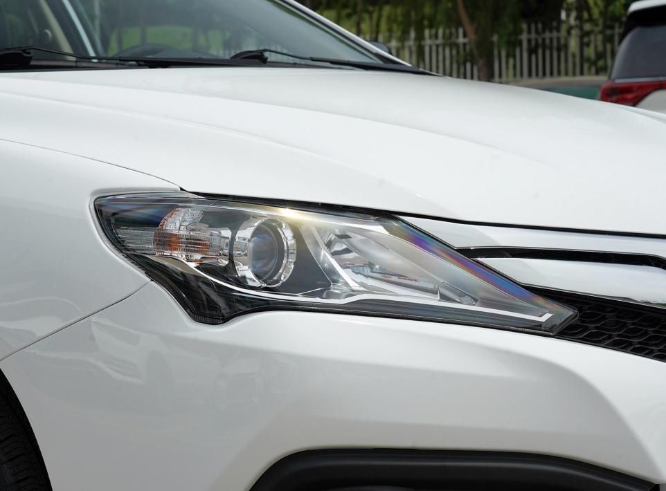 工具|我的新款比亚迪F3:便宜省油的代步工具,上下班再也不用日晒雨淋