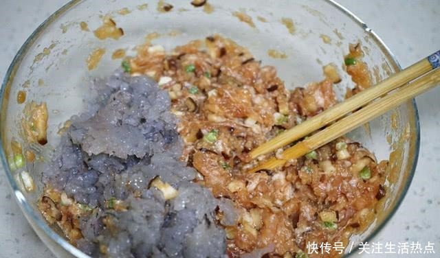 馄饨|馄饨馅怎么拌的鲜煮馄饨哪些配菜最好吃这些小窍门简单又实用