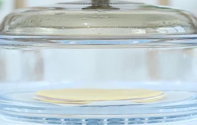 念念不忘|分享一款三色奶香发糕,甜香软嫩又营养,吃一次念念不忘