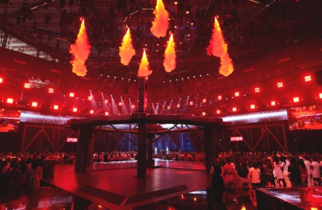 战火|《运动吧少年》战火再起!少年组队高空对抗,赵俊凯获张继科力赞