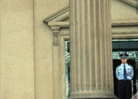 翠堤春晓|18岁少年街头胡乱砍杀路人，被判死刑要上诉！检察官：你有什么脸上诉