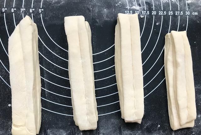  做出|1个鸡蛋，1碗水，在家快速做出蓬松大油条，学会的都说方法实用